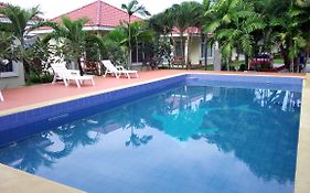 Pat'S Hideaway Bungalows