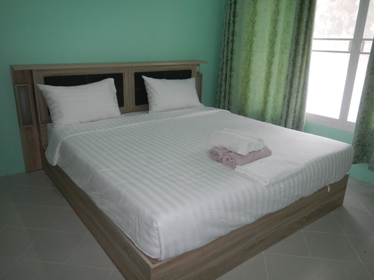 Pat'S Hideaway Bungalows ระยอง ภายนอก รูปภาพ