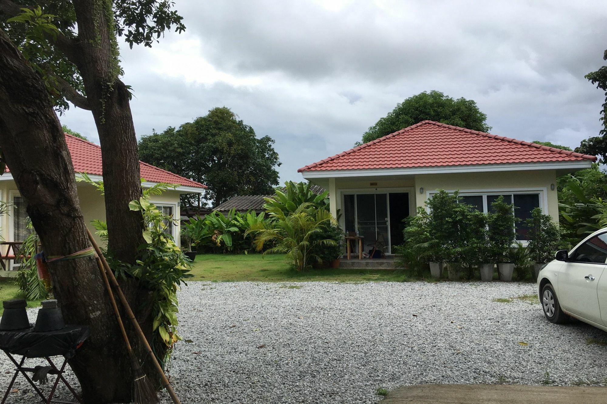 Pat'S Hideaway Bungalows ระยอง ภายนอก รูปภาพ